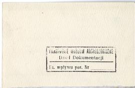 Fiszka z odręcznymi notatkami bibliograficznymi Józefa Żurowskiego  strona 2: pieczątka Działu Do...