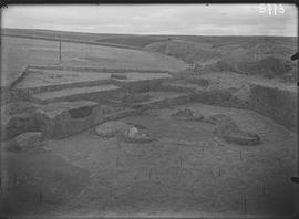 Negatyw szklany nr PMA 5773. Stanowisko w m. Gródek  pow. Równe (Ukraina). Piekarnia VIII w czasi...